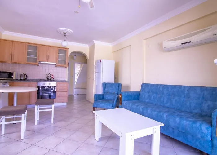 Sunset Beach Club Aqualettings Lighthouse 19 Apartman *