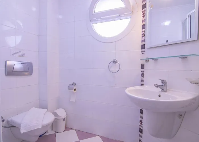 Sunset Beach Club Aqualettings Lighthouse 19 * פאטהיה