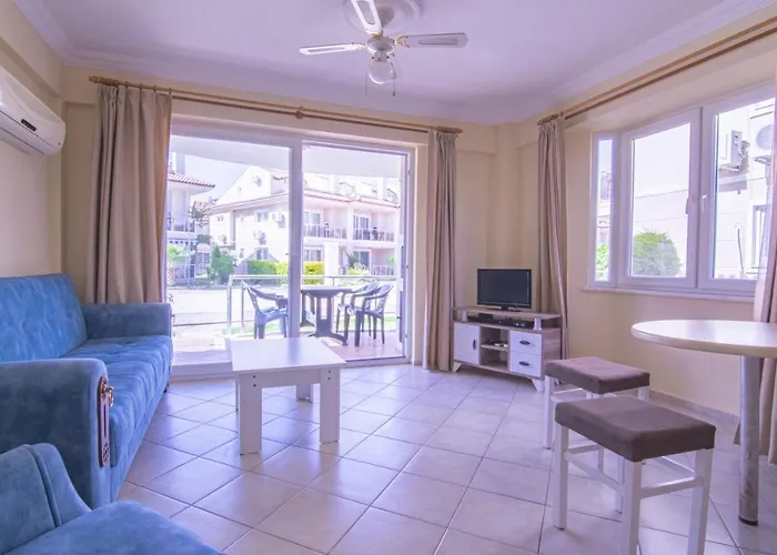 Sunset Beach Club Aqualettings Lighthouse 19 *