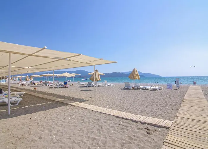 Sunset Beach Club Aqualettings Lighthouse 19 * פאטהיה